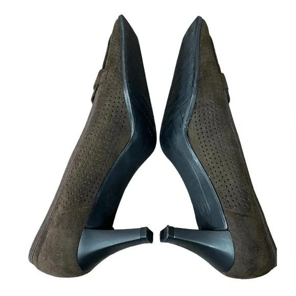 STUART WEITZMAN DARK BROWN SUEDE PUMP HEEL DECORATIVE BUCKLE‎ WOMEN'S SIZE 7.5 - Picture 10 of 14